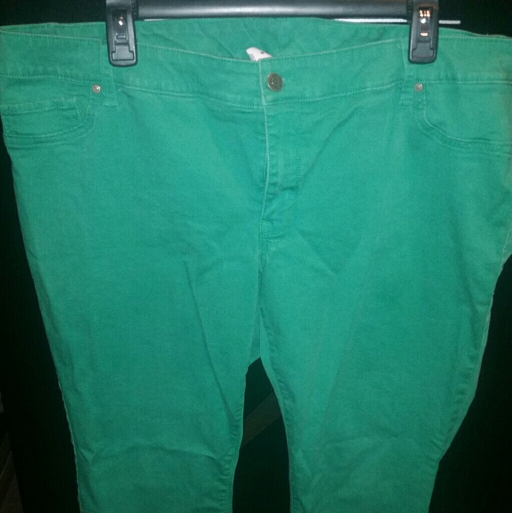 Plus size green Old Navy Skinny jeans